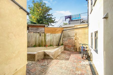 studio to rent - Photo 5