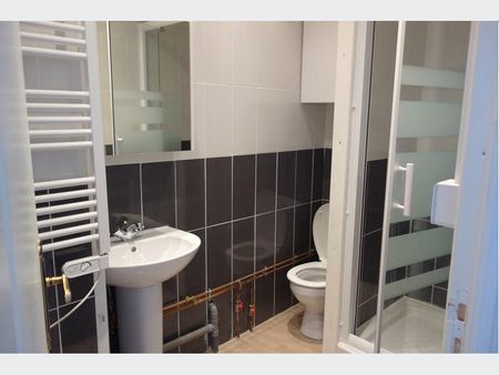 Appartement à Louer à LILLE 700 € - Photo 5