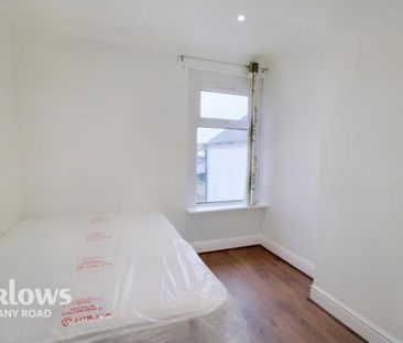 4 bedroom terraced house to rent - Photo 1