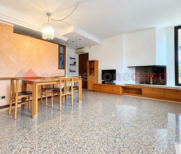 Appartamento Verona [Cod. rif 3386666ARG] - Photo 1