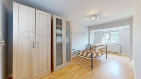 Ambrose Avenue, Golders Green, NW11 - Photo 4
