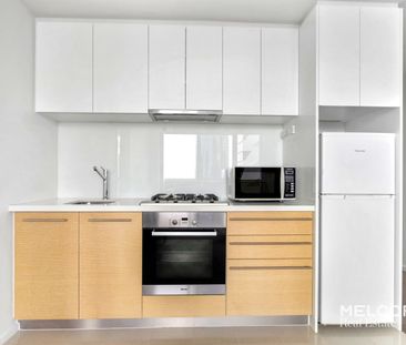 ONE BEDROOM AT ABODE 318 - FURNISHED - Photo 4