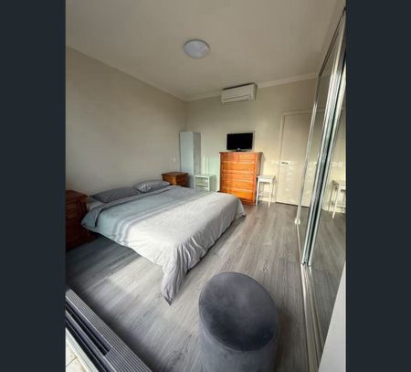 102/51 Hill Road, Wentworth Point, NSW 2127 - Photo 4