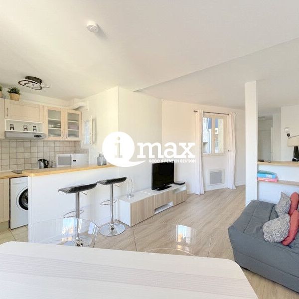 Location Appartement PARIS 18 - - Photo 1