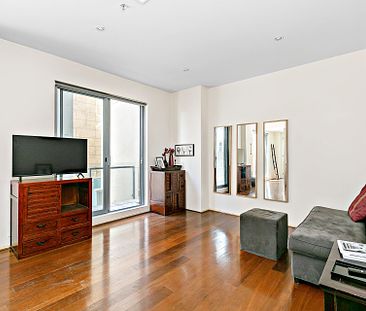 Unit 28/187 Collins Street, Melbourne. - Photo 2