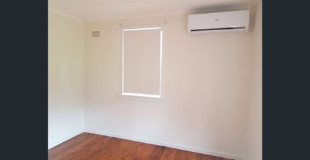 Family Home - Photo 4