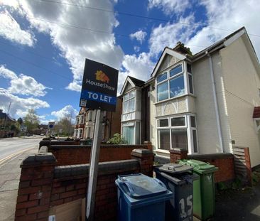 1 bedroom in a house share to rent - Photo 1