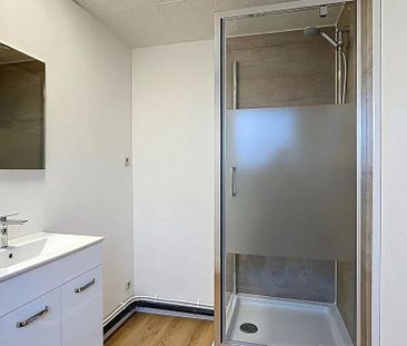 Appartement te huur in Liège voor € 700 met 1 slaapkamer - Photo 4