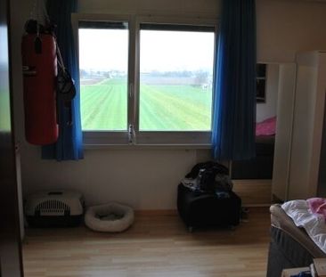 Simple, comfortable apartment with sitting area in the garden - Foto 1