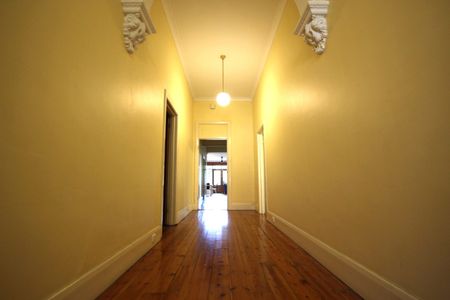 Adelphi Tce (H54), Glenelg – Room E - Photo 5