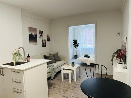 4750 Rue Ontario E. - Photo 5