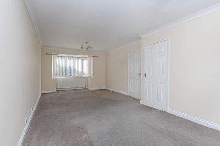 3 bedroom semi-detached house to rent - Photo 2