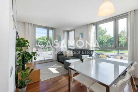 Bright 2 Bedroom Apartment in a New Building besides Barceloneta metro - Photo 3