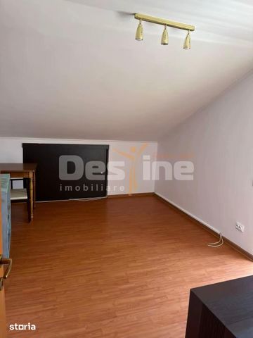 Casă de închiriat - Calea Giulești 5 camere - Photo 2