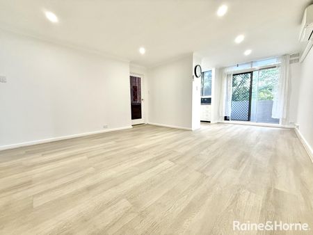 9/64 Mascot Drive, Eastlakes NSW 2018 - Apartment For Rent | Domain - Photo 2