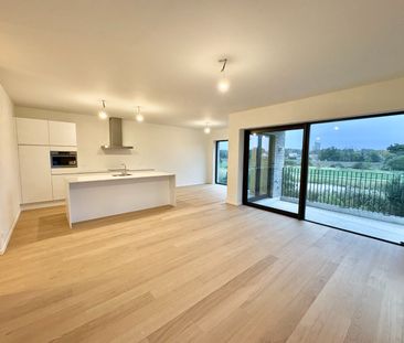 Ruim energiezuinig appartement met 2 slaapkamers - Photo 2