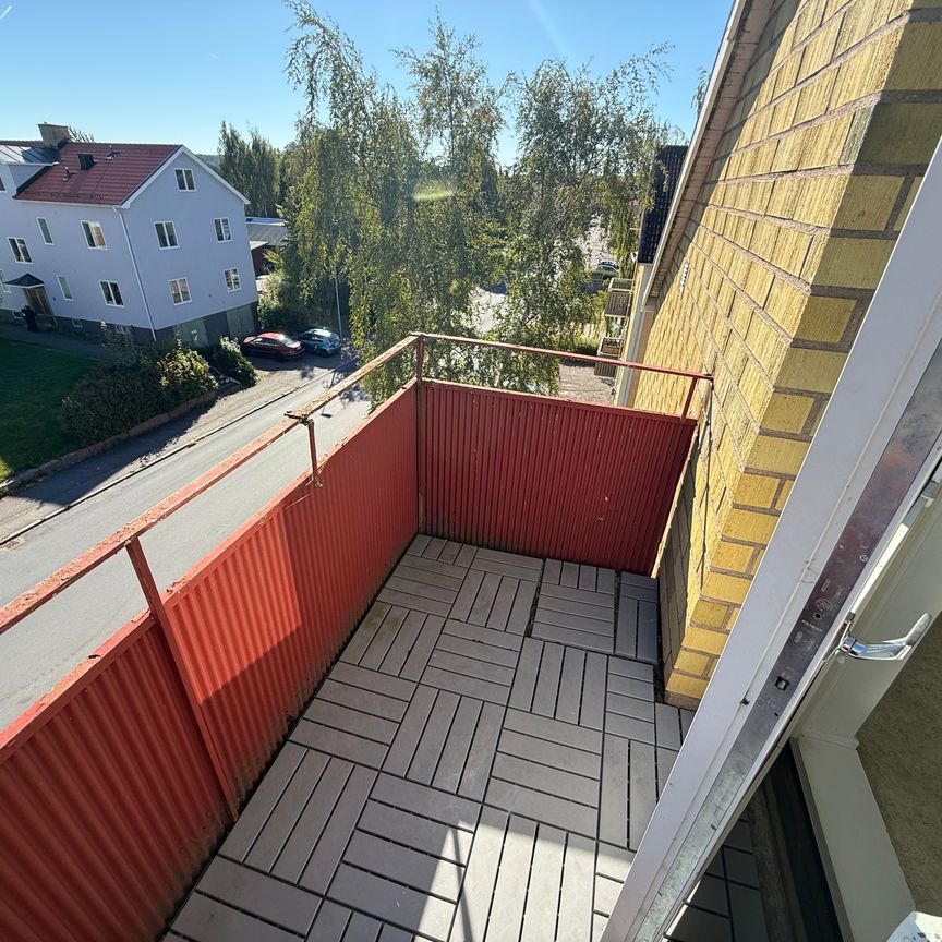 Vallgatan 21 - Photo 1