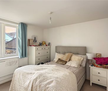 Point One Apartments, E8 - Photo 5