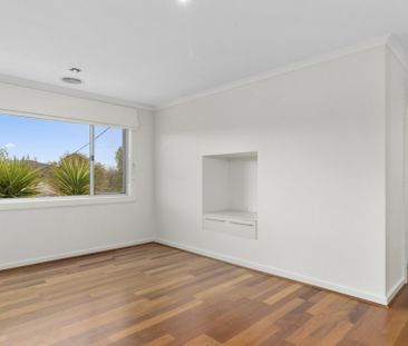 14 Nathan Street, Deakin ACT, Belconnen - Photo 5