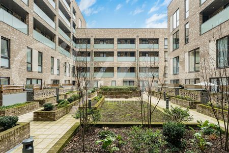 New Village Avenue, London - Photo 2