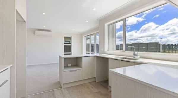 Chartwell Stunner - Photo 1