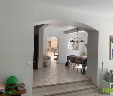 Location / Villa - Photo 5