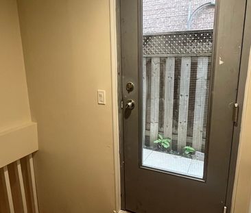 For Lease - 18 Walnut Grove Crescent Unit# Bsmt, Richmond Hill, Ont... - Photo 5
