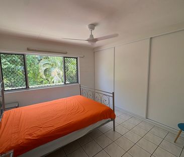 Perfect Location, Short-Term Lease, Fully Furnished! - Photo 3