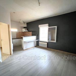 Centre-ville, Location appartement 2 pièces 30 m² - Photo 2