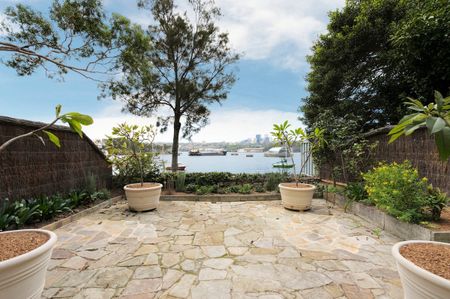 11/45 Wharf Road, Birchgrove NSW 2041 - Townhouse For Rent | Domain - Photo 5