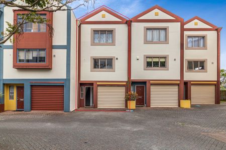 Great Location in New Lynn - Photo 2