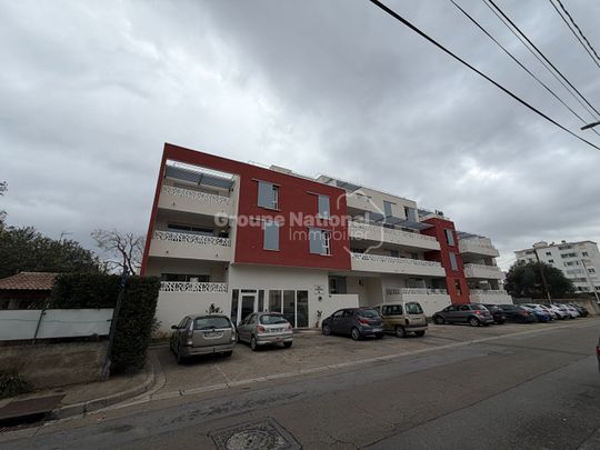 NIMES - CAPOUCHINÉ, - Photo 1