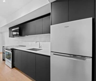 Zephyr Apartments — 0 Bedroom 1 Bathroom - Photo 1