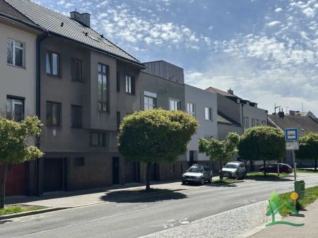 Podkrovní mezonetový byt 2+kk, 70 m - Fotografie 4