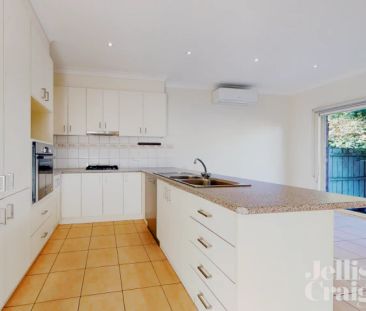 2/32 Adrian Street, Bentleigh East, Melbourne - Photo 5