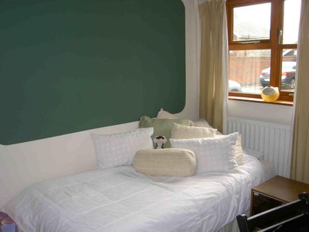 2 bedroom bungalow to rent - Photo 3