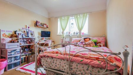 6 bedroom semi-detached house to rent - Photo 5