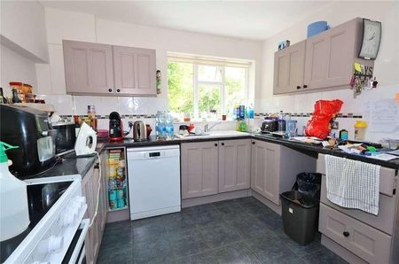 Potters Lane, Send, Woking, Surrey, GU23 - Photo 3