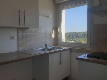 Location Appartement 3 pièces 58m² NIMES 30900 - Photo 5