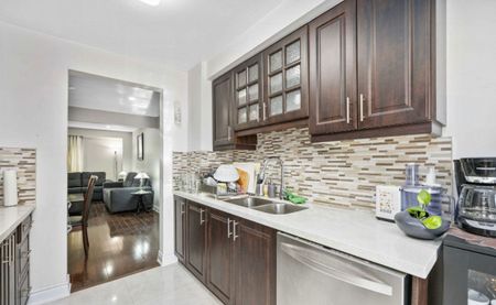 For Lease - 3073 Ireson Court Unit# Main Floor, Mississauga, Ontario - Photo 5