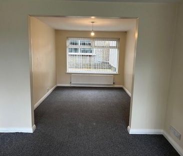 3 Glennor Crescent East, Hillsborough Road, Carryduff, BT8 8HW - Photo 2