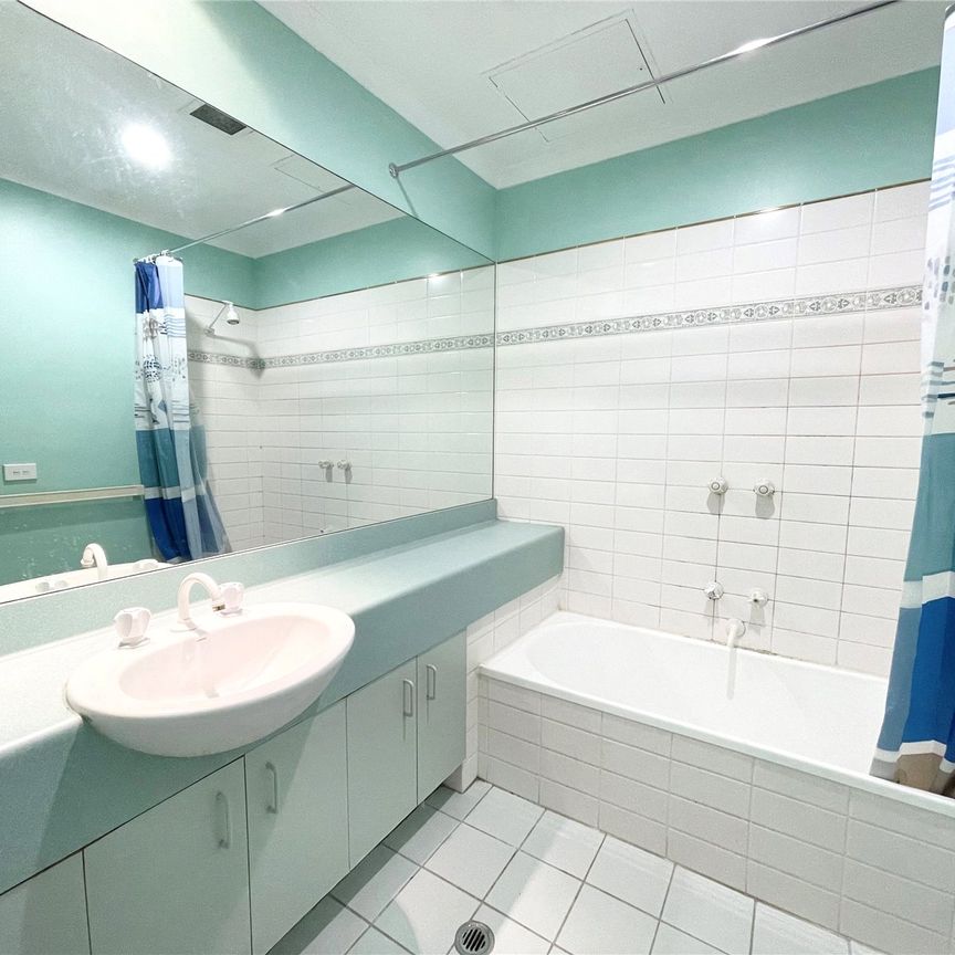 78/33 Jeffcott Street - Photo 1