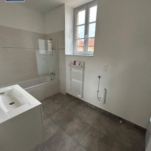 Location Appartement 3 pièces 59m² VILLEFRANCHE SUR SAONE 69400 - Photo 3