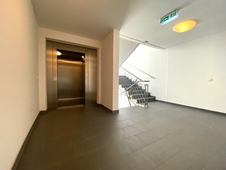 Ruhige 3-Zimmer-Wohnung mit Balkon zu mieten in 1070 Wien - Photo 2