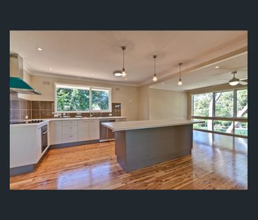 2 Bulga Close, Hornsby Heights, NSW 2077 - Photo 4