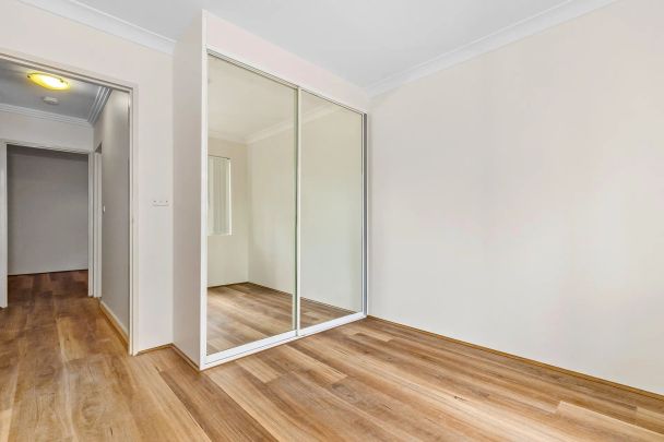 6/5-7 Cowper Street, Parramatta. - Photo 1