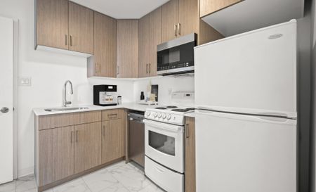 800 Beverley Street – Unit A - Photo 5