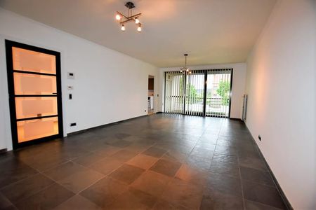Appartement te huur - Photo 2