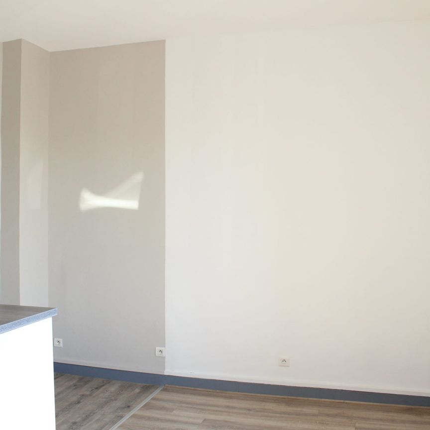 T1 DE 21M² RÉNOVÉ – Limoges- Location- Etudiant - Photo 1