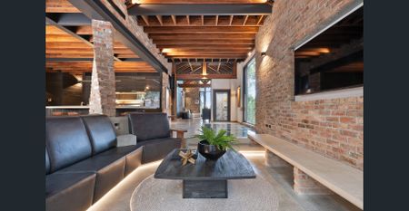 Secluded forest sanctuary of incomparable uniquity - Photo 5